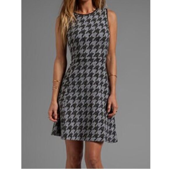 THEORY Porter Check Nikay Houndstooth Dress-2 - Picture 1 of 11